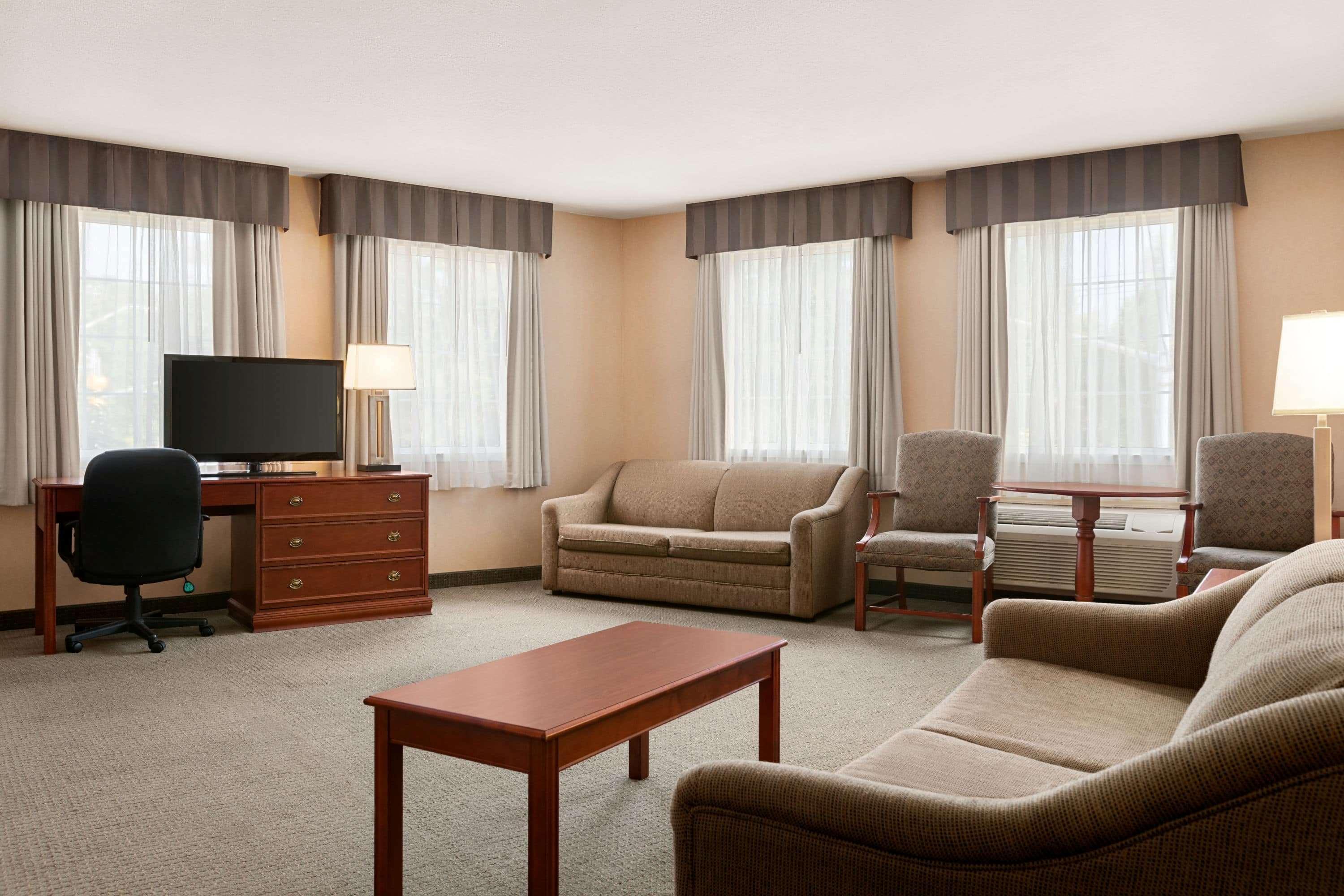 Days Inn By Wyndham Гуэлф Экстерьер фото